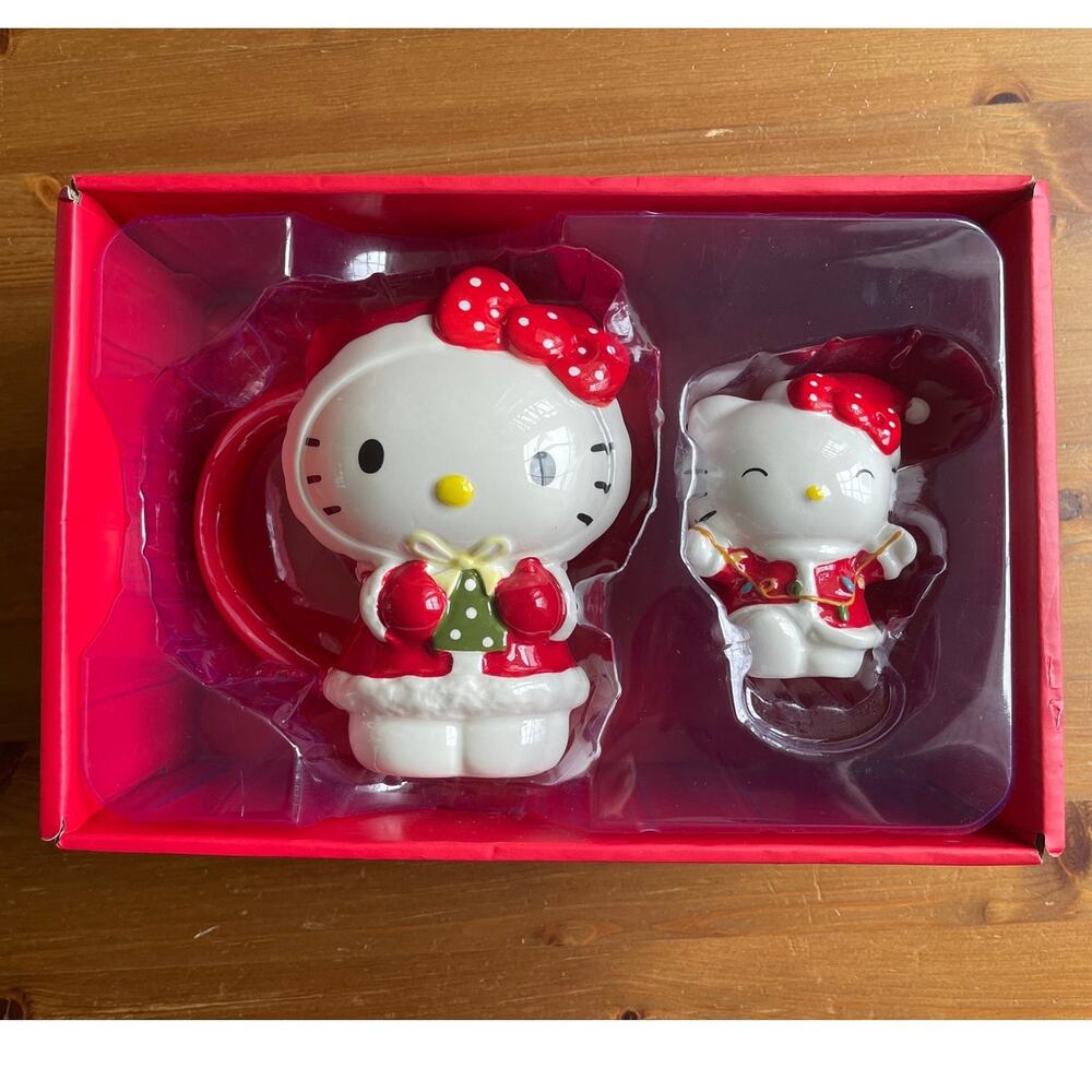 Hello Kitty Mug and Figurine Gift Set NEW in Box Christmas